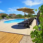 Ledras Villas