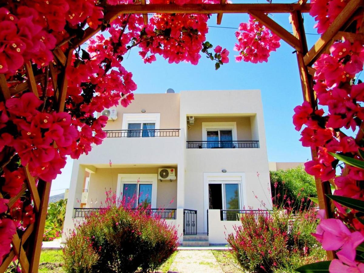 Ledras Villas *