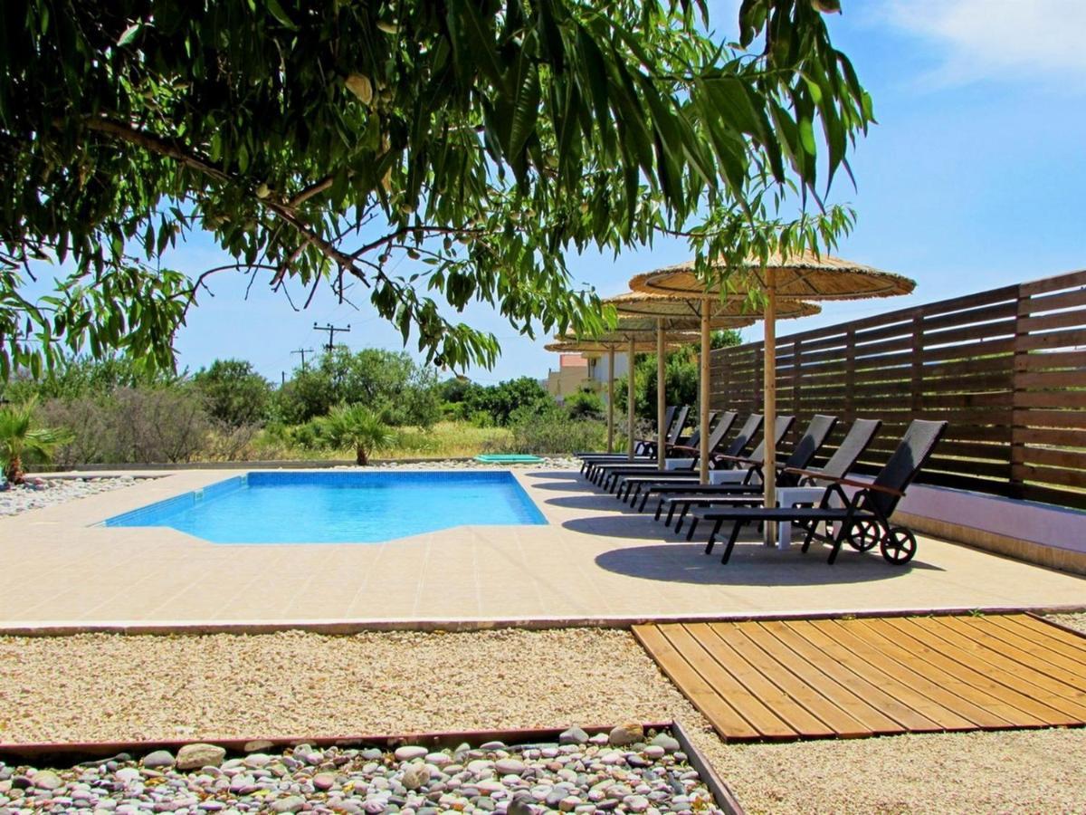 Ledras Villas *
